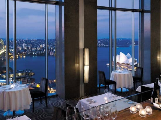 Blu Bar - Shangri La Hotel
